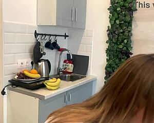 I didnt have anything else so i used a banana to masturbate
