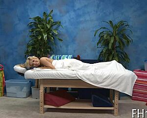 Massage Turns Into Steamy Sex