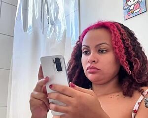 chubby gassy girl morning toilet farts natural gassy moment
