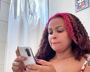 chubby gassy girl morning toilet farts natural gassy moment