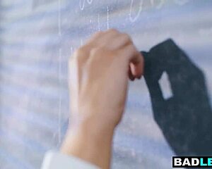 lesbian teen 18+ student seduces busty italian milf teacher in class