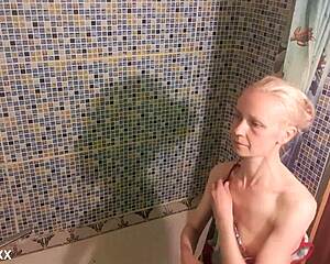  i lick and fuck taller skinny mature in bathrom