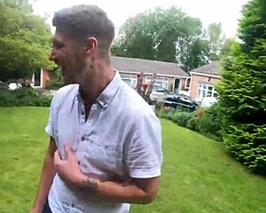 i got humilated crossdressing in the public outdoors