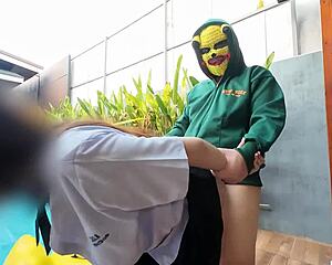 ninewthai fucks sexy girl by pool villa