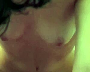 amadora safada made homemade video riding until facial finish
