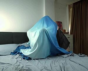 i fucked step mom in duvet